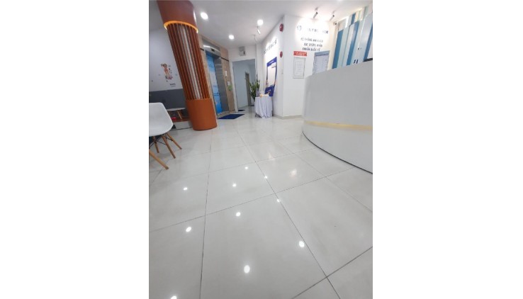 Tòa Nhà Mặt Tiền Võ Văn Ngân Thủ Đức 192m2 Dòng Tiền 110tr/th Chỉ 40 Tỷ